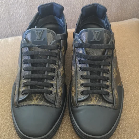 Louis Vuitton Men's Black and Brown Monogram Sneakers Size 7.5/US 8.5